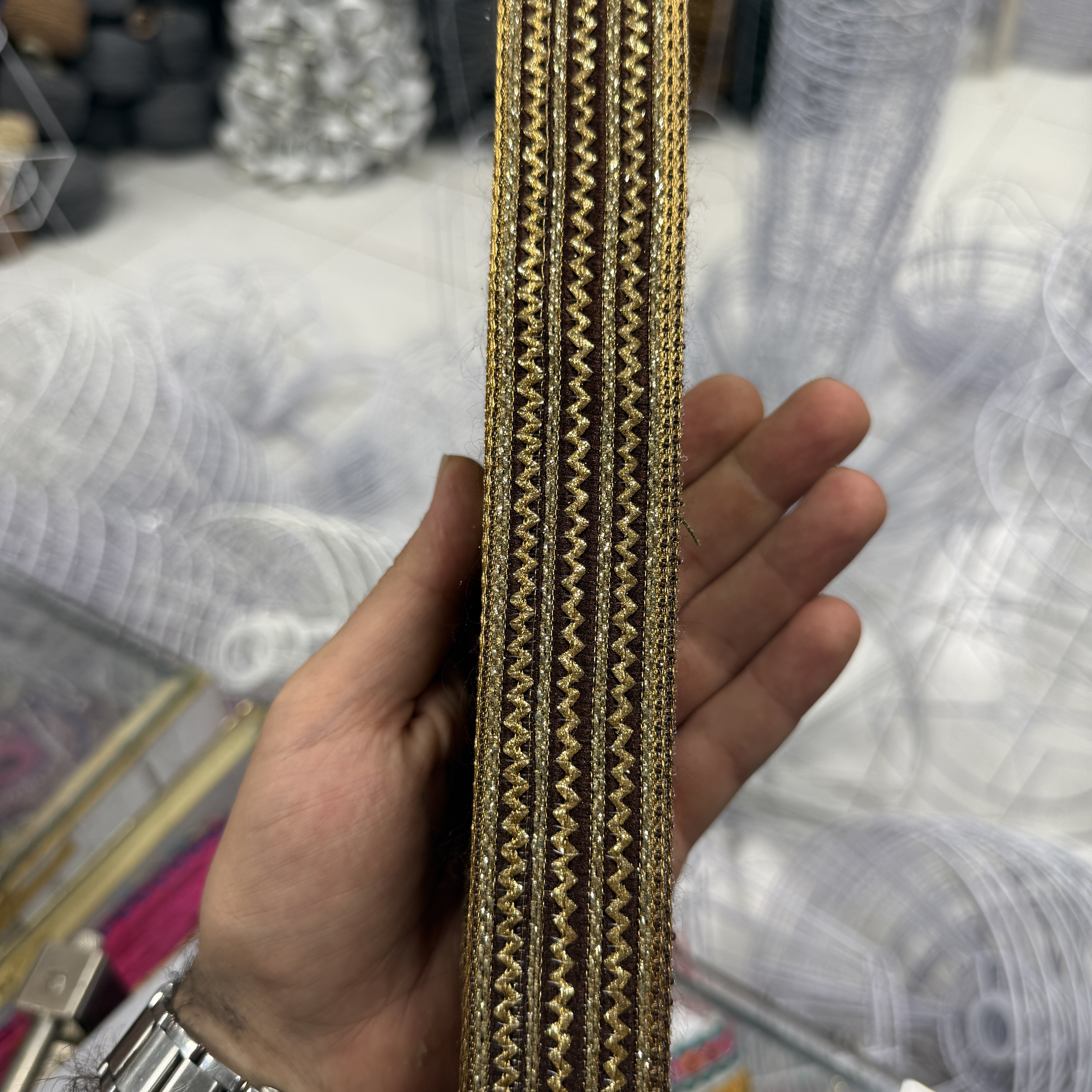 نوار -خرجکار -دو لبه-طلایی-هندی-سه سانت
